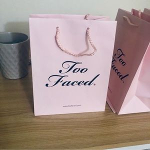 4x Too Faced Gift Bag